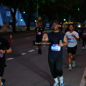 Runner Photo 3572310