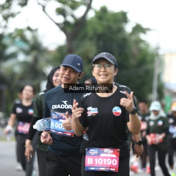 Runner Photo 3572316