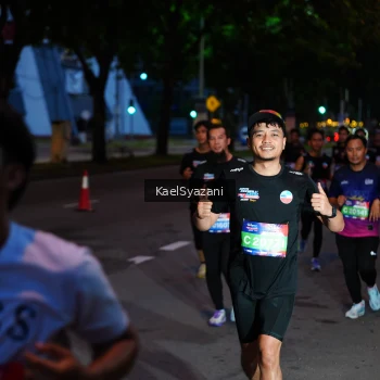 Runner Photo 3572317
