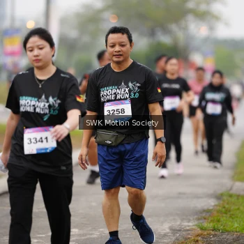Runner Photo 3572325