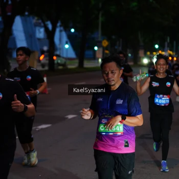 Runner Photo 3572332