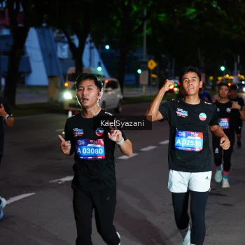 Runner Photo 3572345
