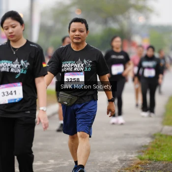 Runner Photo 3572351