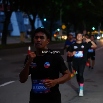 Runner Photo 3572364