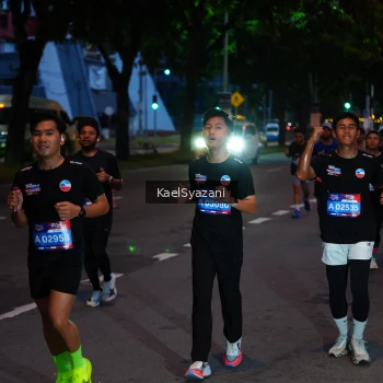 Runner Photo 3572373