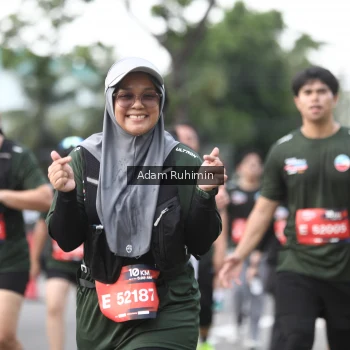 Runner Photo 3572374
