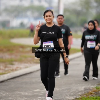 Runner Photo 3572388