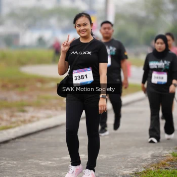 Runner Photo 3572396