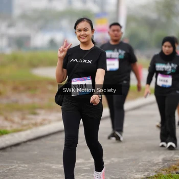 Runner Photo 3572399