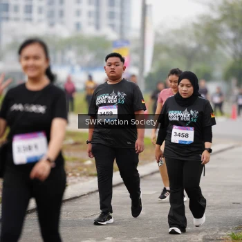Runner Photo 3572418