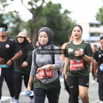 Runner Photo 3572451