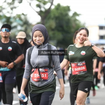 Runner Photo 3572452