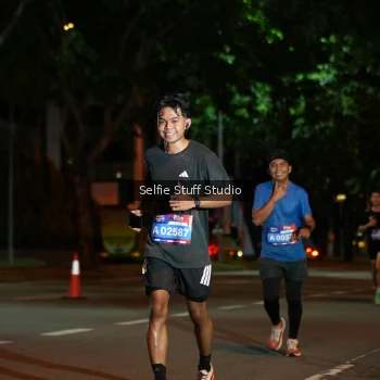 Runner Photo 3572460