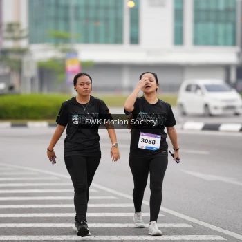 Runner Photo 3572519