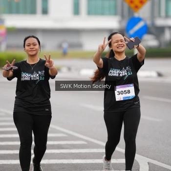 Runner Photo 3572542