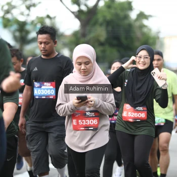 Runner Photo 3572602