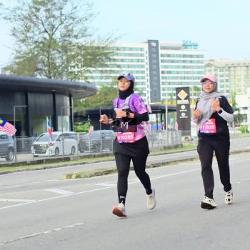 Runner Photo 3572633