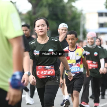 Runner Photo 3572639