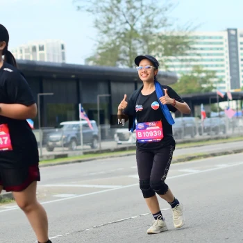 Runner Photo 3572648
