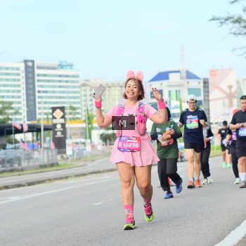 Runner Photo 3572649