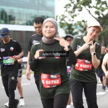 Runner Photo 3572684