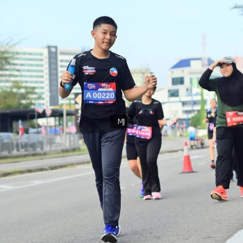 Runner Photo 3572687