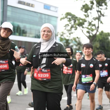 Runner Photo 3572751