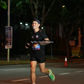 Runner Photo 3572764