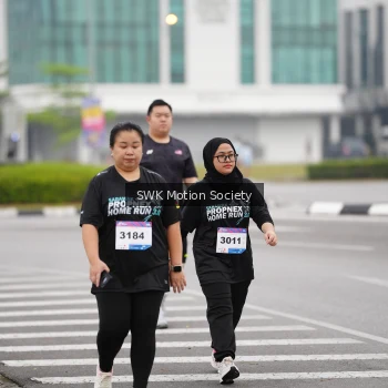Runner Photo 3572768