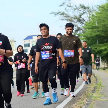 Runner Photo 3572811