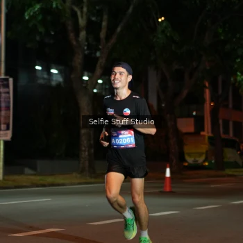 Runner Photo 3572812