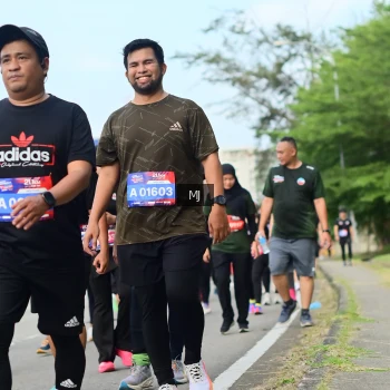 Runner Photo 3572814