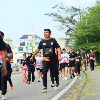 Runner Photo 3572875