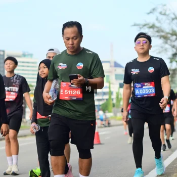 Runner Photo 3572888