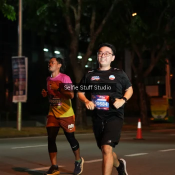 Runner Photo 3572894