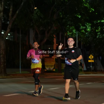 Runner Photo 3572908