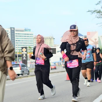 Runner Photo 3572916