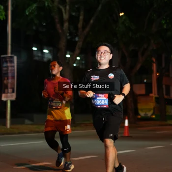 Runner Photo 3572975