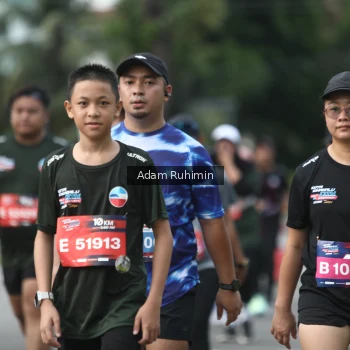 Runner Photo 3573335