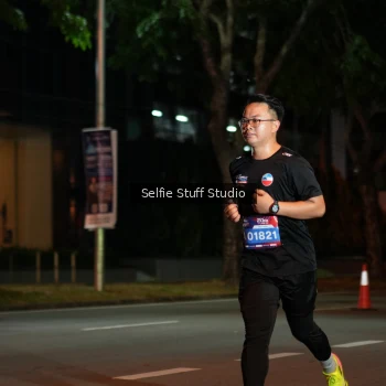 Runner Photo 3573870