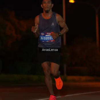 Runner Photo 3574118