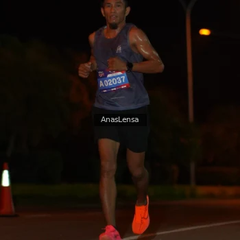 Runner Photo 3574125