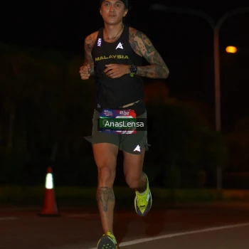 Runner Photo 3574185