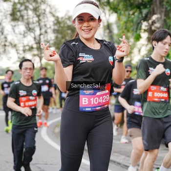 Runner Photo 3574220