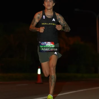 Runner Photo 3574246