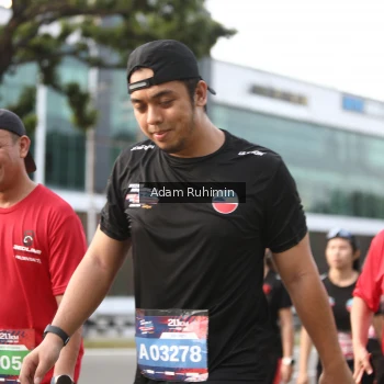 Runner Photo 3574253