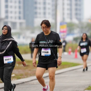 Runner Photo 3574275
