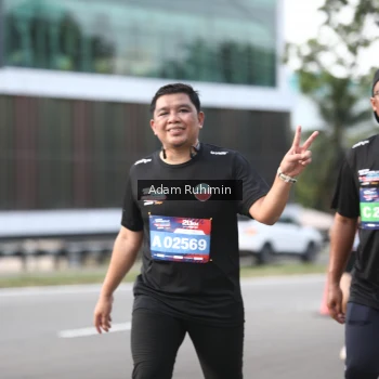 Runner Photo 3574311