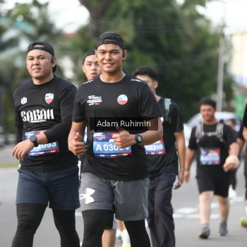Runner Photo 3574343