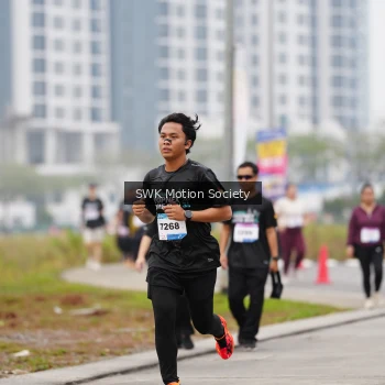 Runner Photo 3574369